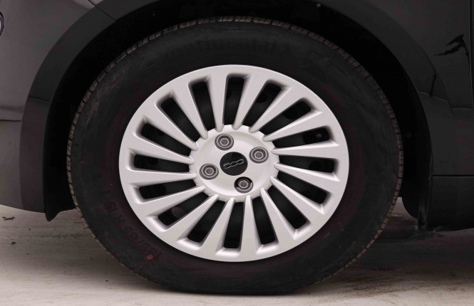 FIAT_FIAT_500E_2547209_70.jpg