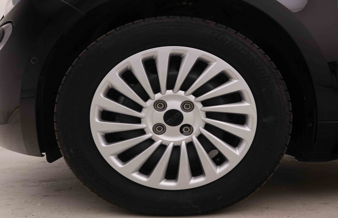 FIAT_FIAT_500E_2550277_21.jpg