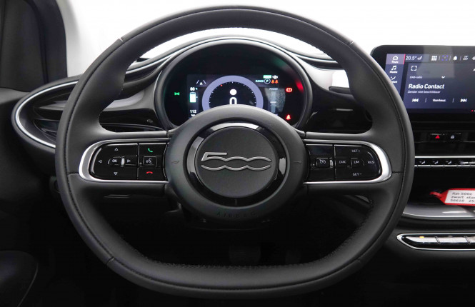 FIAT_FIAT_500E_2550277_8.jpg