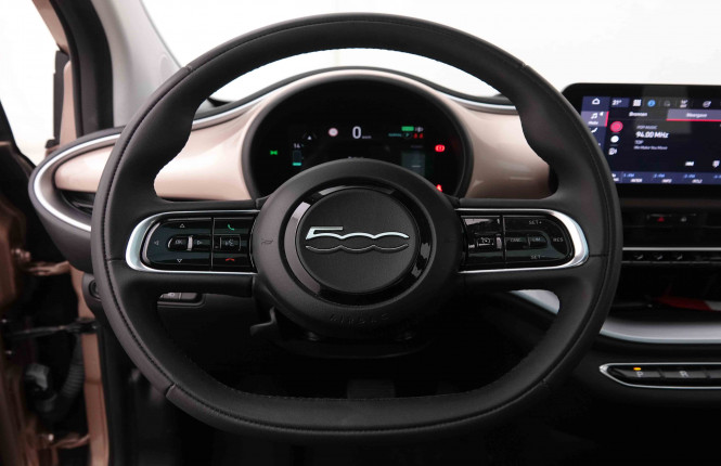 FIAT_FIAT_500E_2550751_10.jpg FIAT_FIAT_500E_2550751_10.jpg