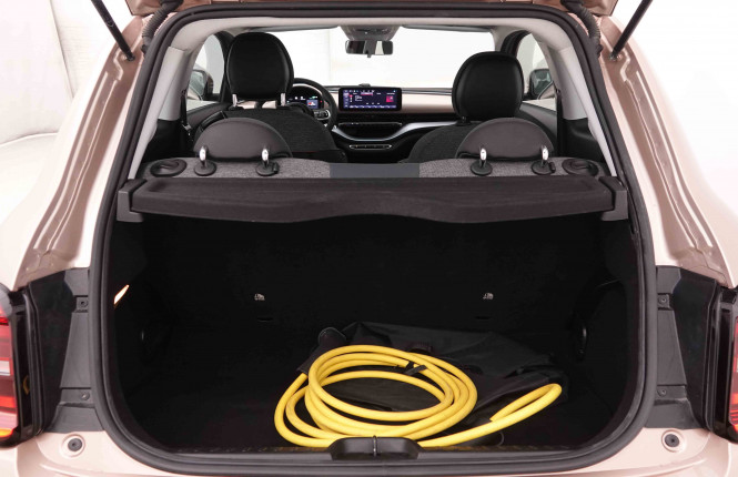 FIAT_FIAT_500E_2550751_5.jpg FIAT_FIAT_500E_2550751_5.jpg