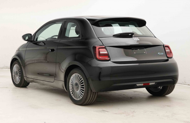 FIAT_FIAT_500E_2654507_25.jpg