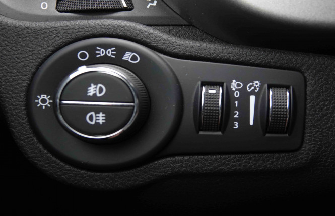 FIAT_FIAT_500X_2549794_9.jpg