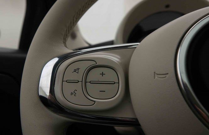 FIAT_FIAT_500_2549879_17.jpg
