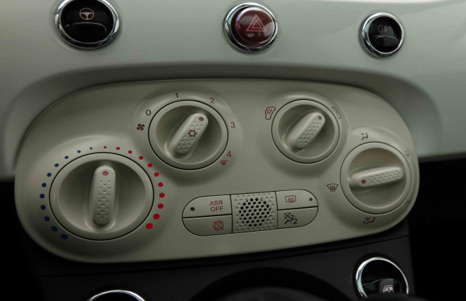 FIAT_FIAT_500_2653549_12.jpg FIAT_FIAT_500_2653549_12.jpg
