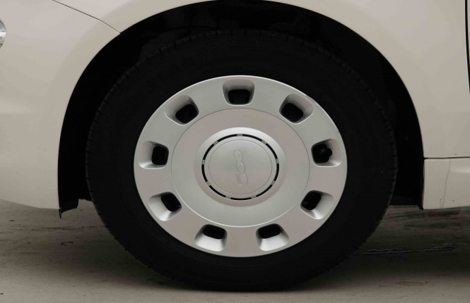 FIAT_FIAT_500_2653727_18.jpg FIAT_FIAT_500_2653727_18.jpg