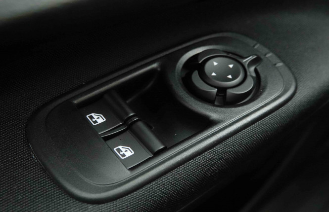 FIAT_FIAT_500_2654352_19.jpg