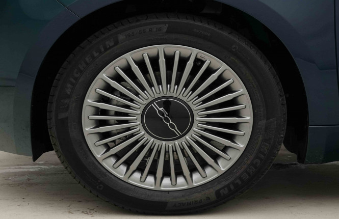 FIAT_FIAT_500_2654352_21.jpg