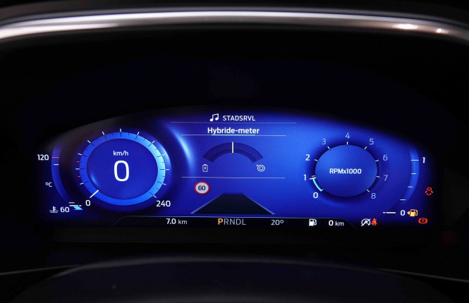 FORD_FORD_FOCUS_2444384_15.jpg
