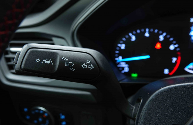 FORD_FORD_FOCUS_2654319_14.jpg FORD_FORD_FOCUS_2654319_14.jpg