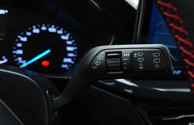 FORD_FORD_FOCUS_2654319_15.jpg FORD_FORD_FOCUS_2654319_15.jpg