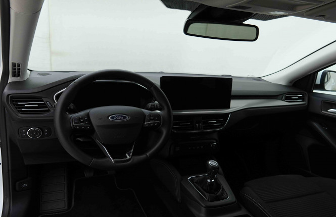 FORD_FORD_FOCUS_2654764_7.jpg
