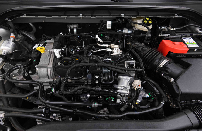 FORD_FORD_FOCUS_2654767_20.jpg