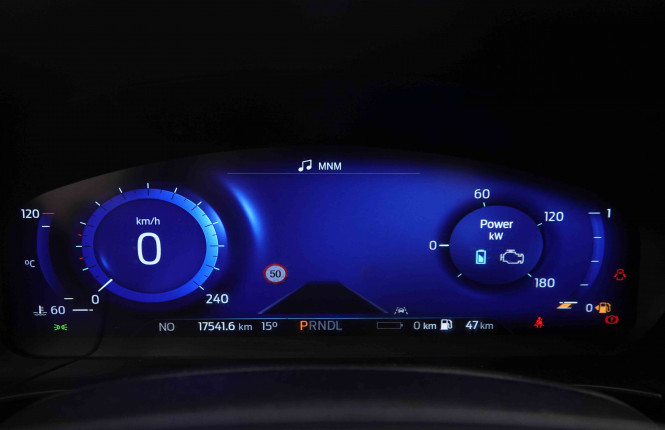 FORD_FORD_KUGA_2551244_16.jpg FORD_FORD_KUGA_2551244_16.jpg