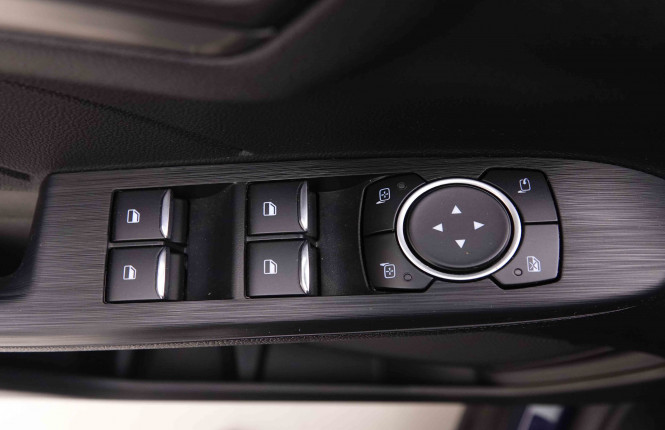 FORD_FORD_KUGA_2551244_21.jpg FORD_FORD_KUGA_2551244_21.jpg