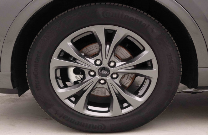 FORD_FORD_KUGA_2652434_22.jpg FORD_FORD_KUGA_2652434_22.jpg