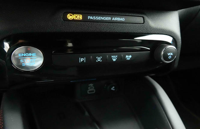 FORD_FORD_KUGA_2654385_14.jpg