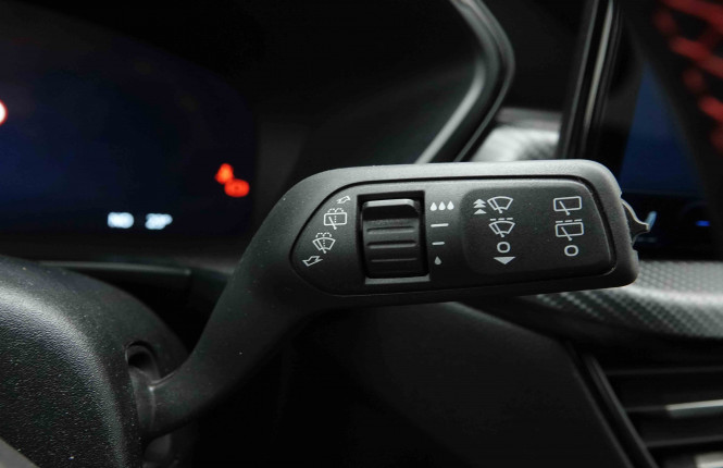 FORD_FORD_KUGA_2654387_15.jpg