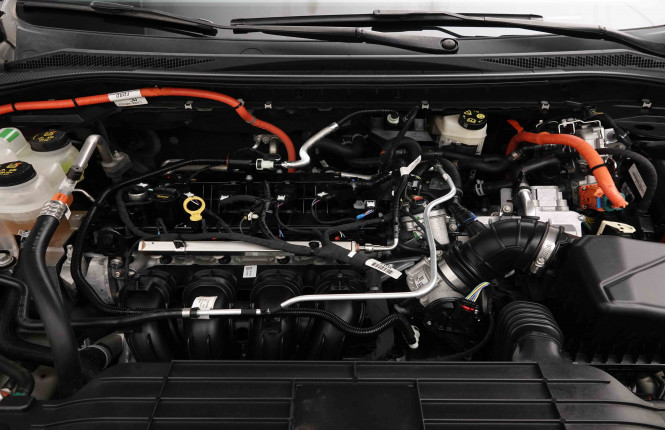 FORD_FORD_KUGA_2654387_21.jpg