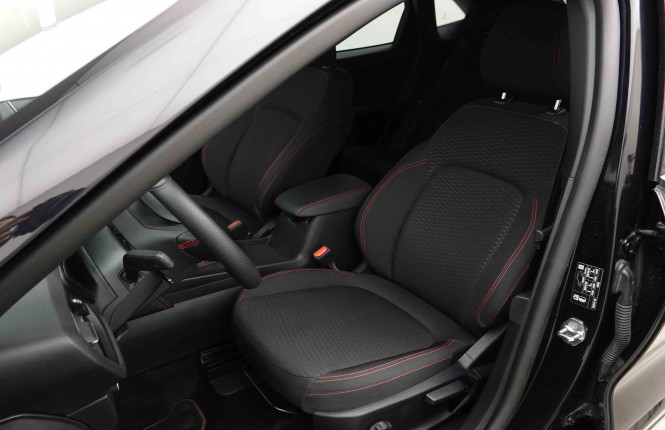 FORD_FORD_KUGA_2654388_6.jpg