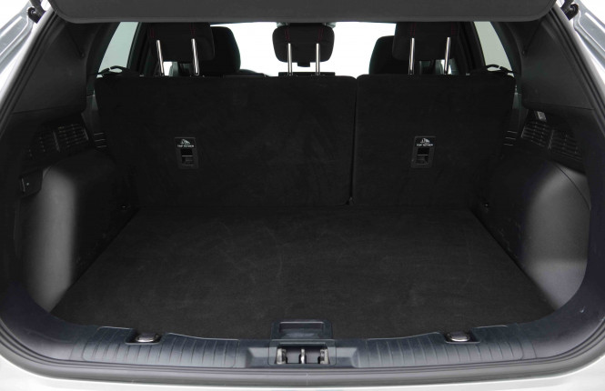 FORD_FORD_KUGA_2654390_5.jpg