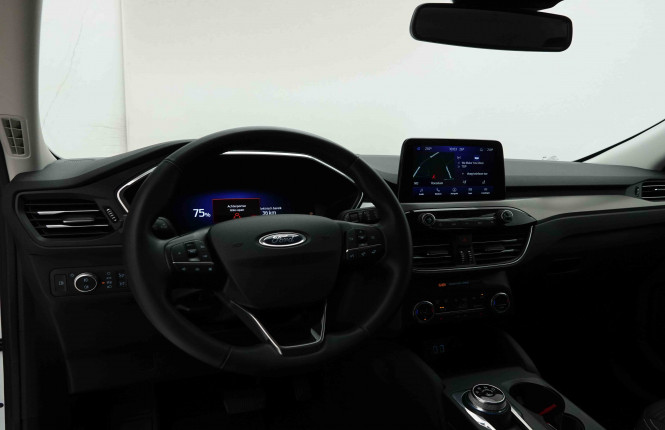 FORD_FORD_KUGA_2654873_57.jpg