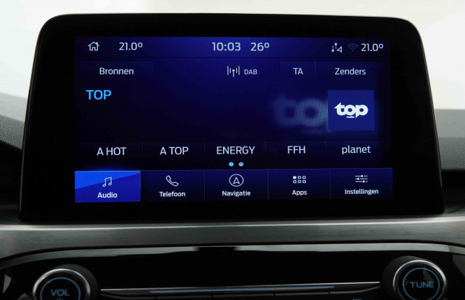 FORD_FORD_KUGA_2654873_60.jpg