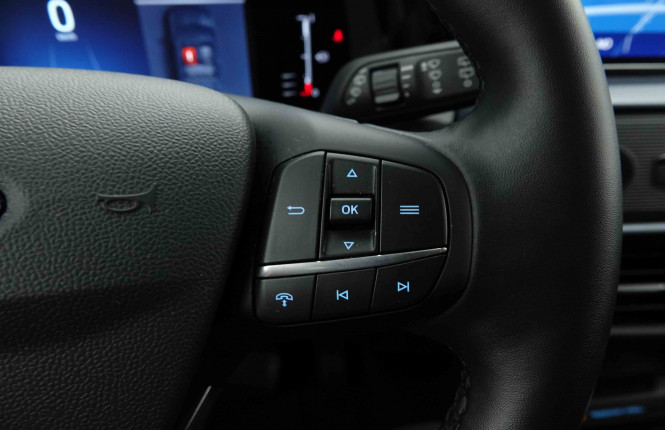 FORD_FORD_TOURNEOCOU_2654167_18.jpg FORD_FORD_TOURNEOCOU_2654167_18.jpg