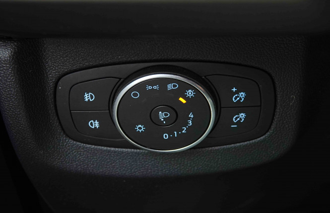 FORD_FORD_TOURNEOCOU_2654510_17.jpg