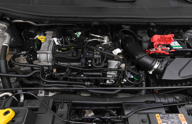 FORD_FORD_TOURNEOCOU_2654510_24.jpg