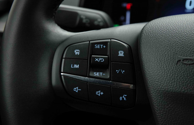 FORD_FORD_TOURNEOCOU_2654511_20.jpg