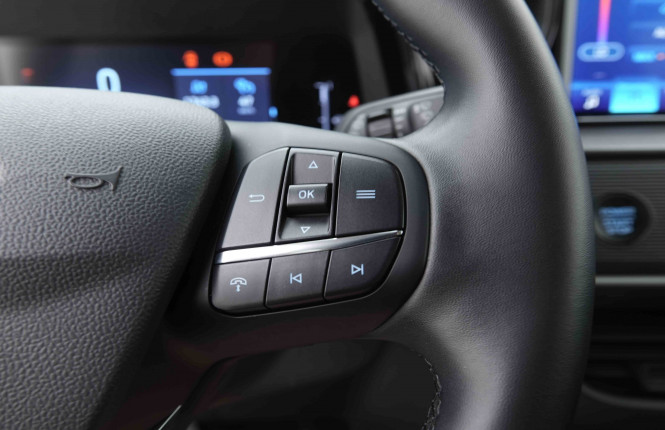 FORD_FORD_TOURNEOCOU_2654512_18.jpg