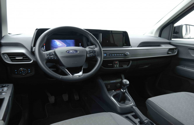 FORD_FORD_TOURNEOCOU_2654512_7.jpg