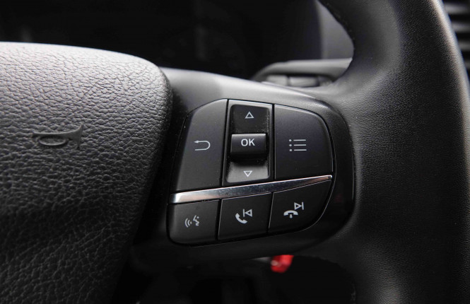 FORD_FORD_TRANSITCUS_2549449_18.jpg