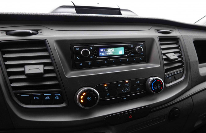 FORD_FORD_TRANSITCUS_2549880_10.jpg FORD_FORD_TRANSITCUS_2549880_10.jpg