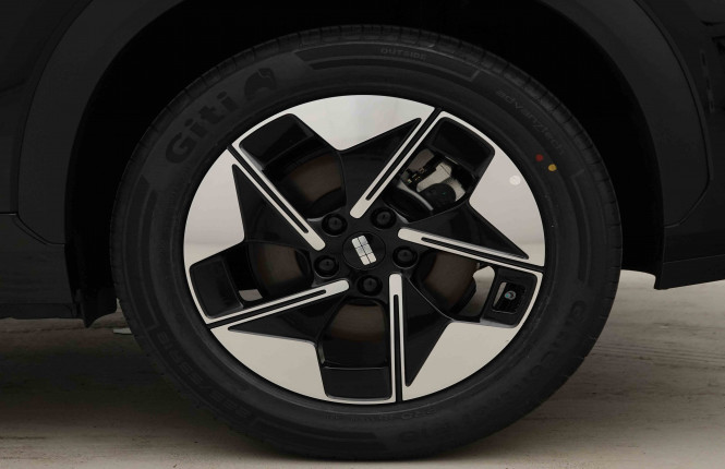 GEELY_GEELY_EX5_2654144_18.jpg GEELY_GEELY_EX5_2654144_18.jpg