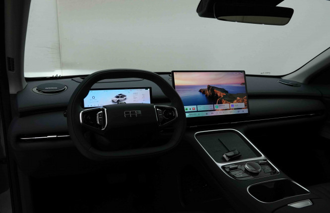 GEELY_GEELY_STARRAYEMI_2654698_8.jpg