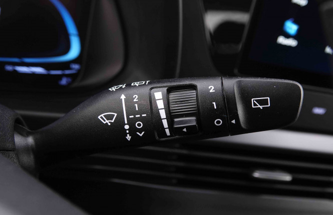 HYUNDAI_HYUNDAI_I20_2446320_17.jpg