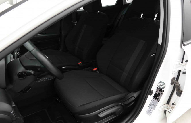 HYUNDAI_HYUNDAI_I20_2653996_6.jpg