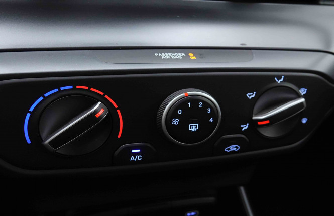 HYUNDAI_HYUNDAI_I20_2654973_12.jpg