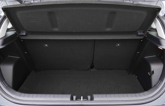 HYUNDAI_HYUNDAI_I20_2654973_5.jpg