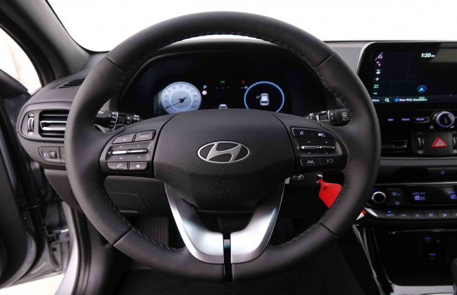 HYUNDAI_HYUNDAI_I30_2548966_9.jpg