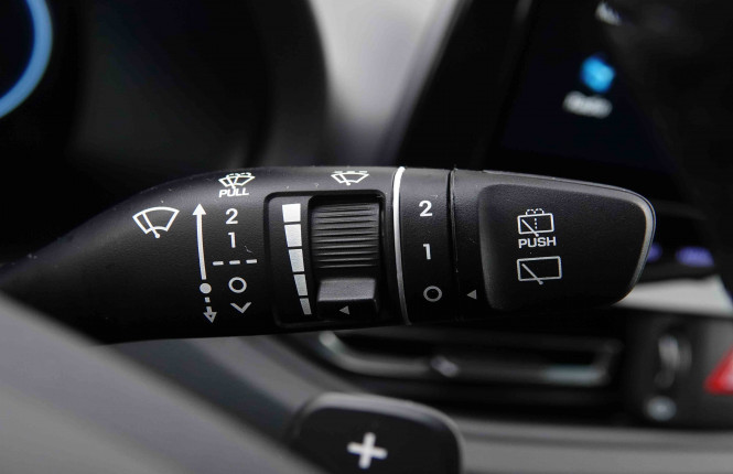 HYUNDAI_HYUNDAI_I30_2548967_19.jpg