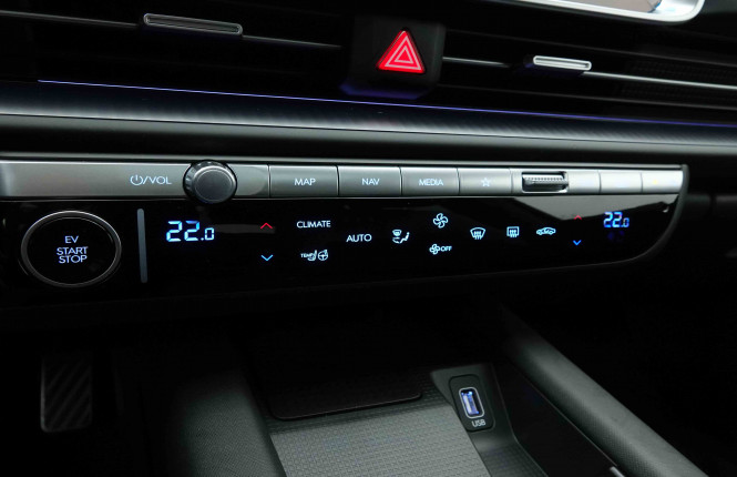 HYUNDAI_HYUNDAI_IONIQ 6_2653758_16.jpg