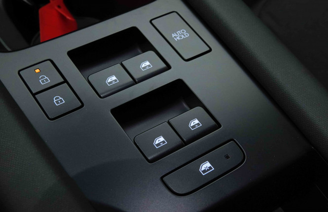 HYUNDAI_HYUNDAI_IONIQ 6_2653758_26.jpg