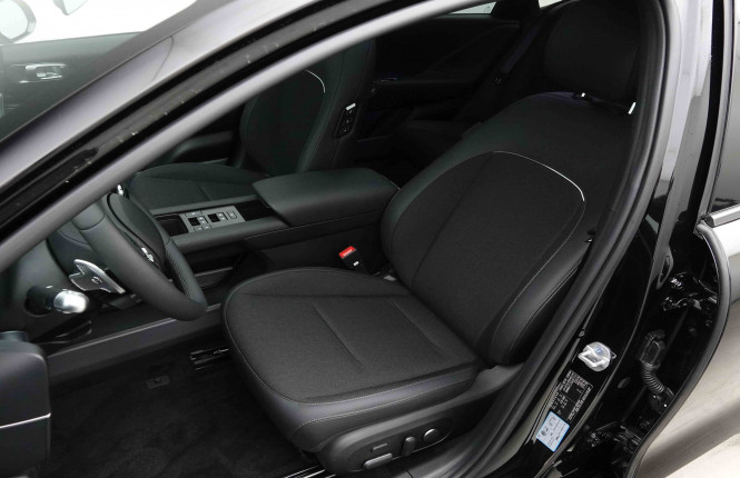 HYUNDAI_HYUNDAI_IONIQ 6_2653758_7.jpg