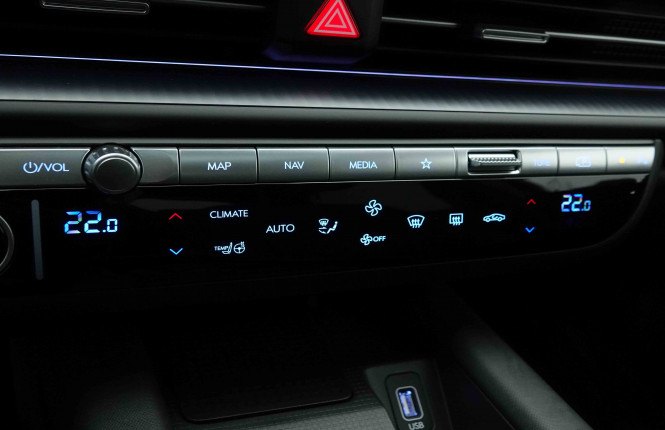 HYUNDAI_HYUNDAI_IONIQ 6_2653759_16.jpg