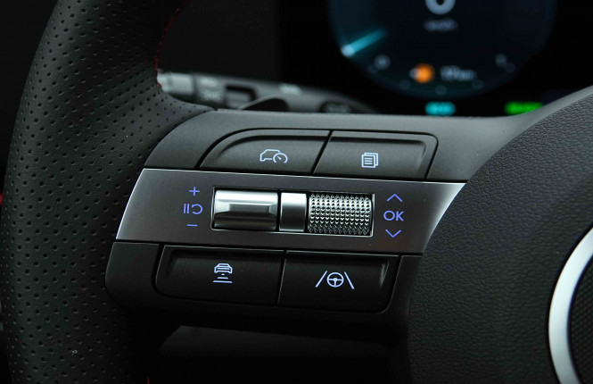 HYUNDAI_HYUNDAI_KONA_2655002_19.jpg HYUNDAI_HYUNDAI_KONA_2655002_19.jpg