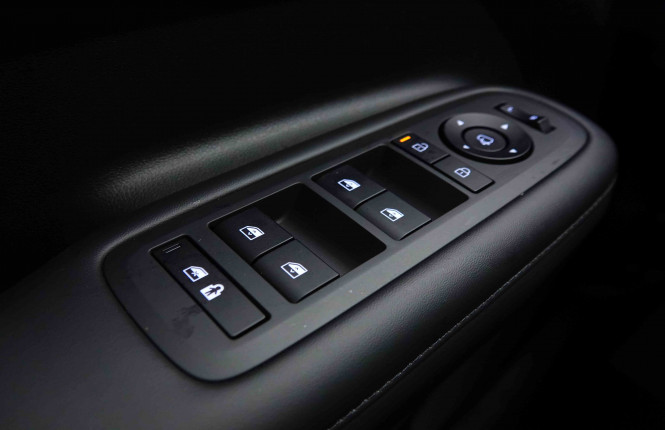 HYUNDAI_HYUNDAI_SANTAFE_2551038_21.jpg HYUNDAI_HYUNDAI_SANTAFE_2551038_21.jpg