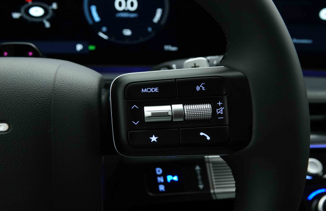 HYUNDAI_HYUNDAI_SANTAFE_2653587_21.jpg